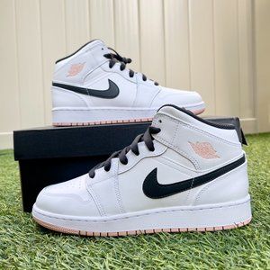 Nike Air Jordan 1 white black shoes